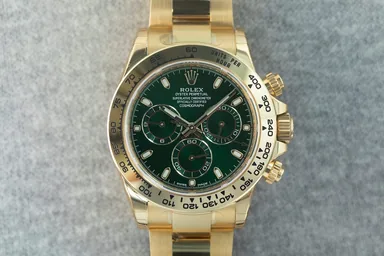 Rolex Daytona 116508 — yellow gold, green dial — source photo