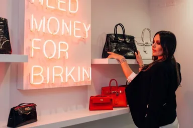 Beau Dunn — Need Money for Birkin, neon artwork — source photo