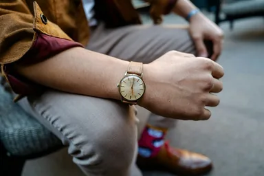 Omega wristwatch inherited from his father — source photo